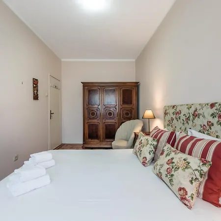 Apartment Guestready - Urban Escape In *
